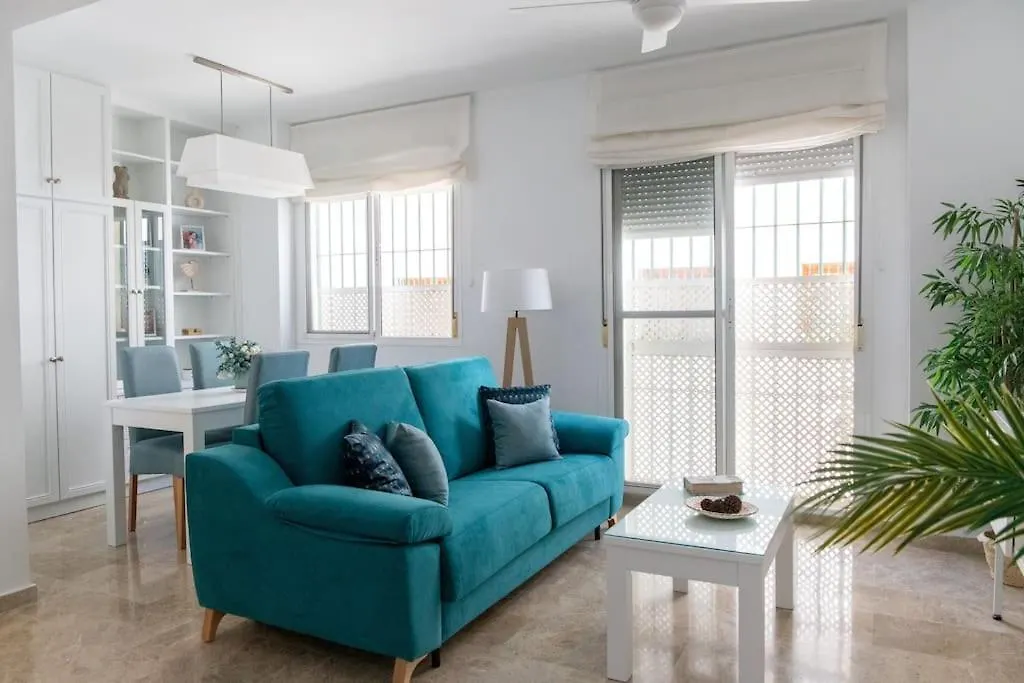 Apartamento En Casco Antiguo contacts